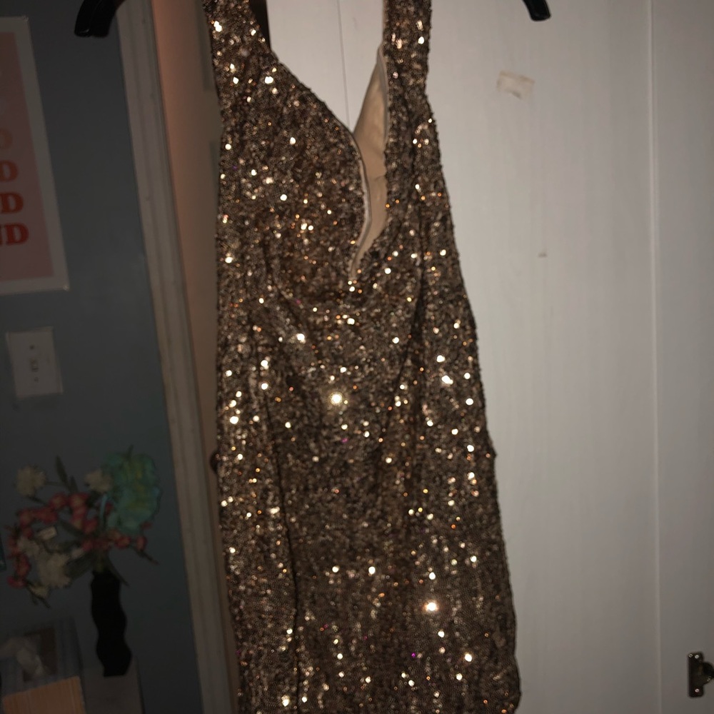 Super cute formal sequence dress!